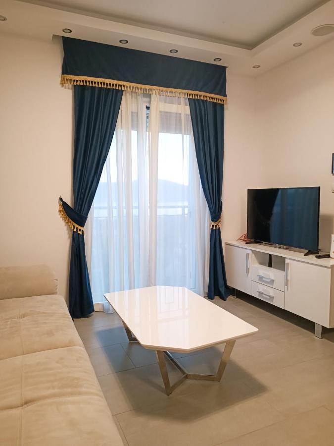 Eden Apartments 蒂瓦特 外观 照片
