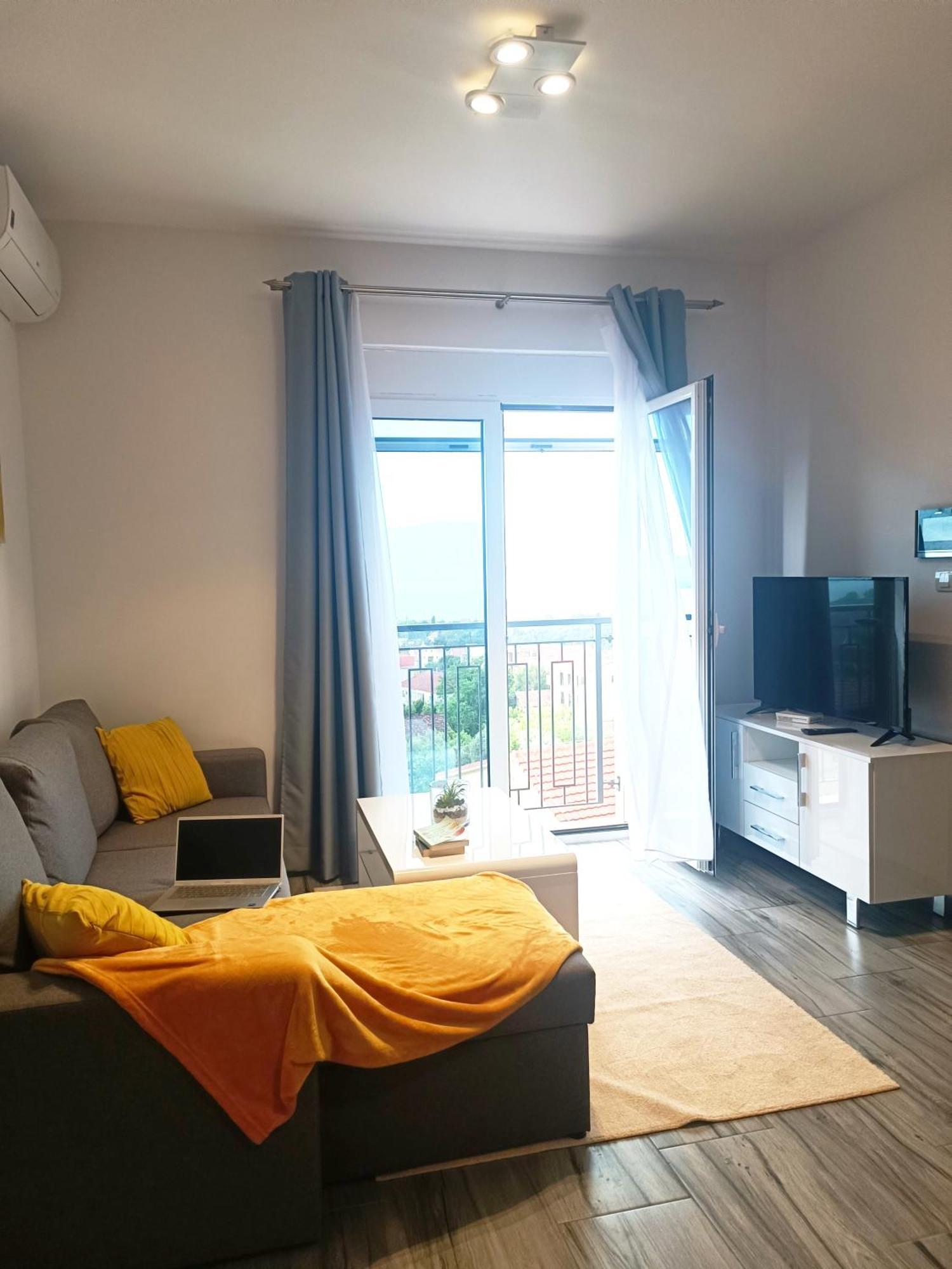 Eden Apartments 蒂瓦特 外观 照片