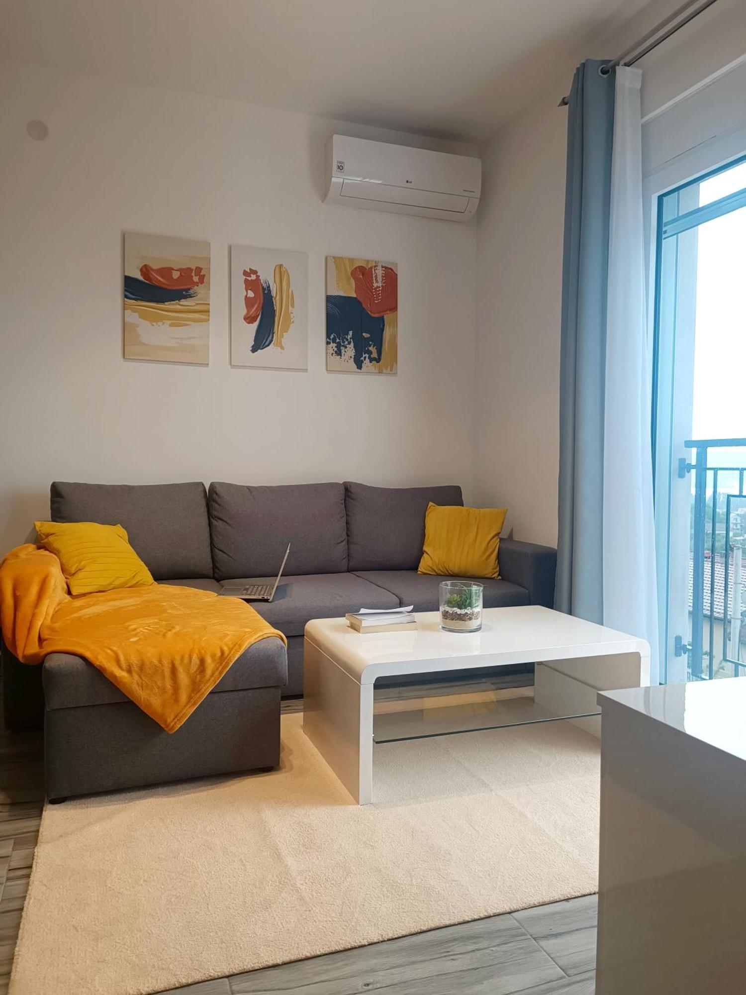 Eden Apartments 蒂瓦特 外观 照片